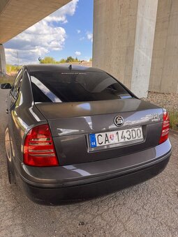 Škoda Superb 1.9TDI 96KW 2002 - 5