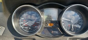 Piaggio MP3 - 5