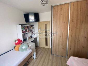 Na predaj 3 izbový byt po rekonštrukcii s dvomi loggiami - 5
