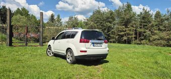 Peugot 4007 - 5