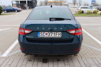 Skoda Superb 2.0 TDI - 5
