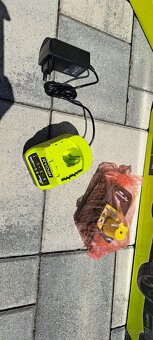 NOVY Zahradny set ryobi one+ 2x kosacka 1x vapka - 5