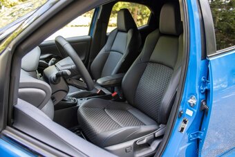 Toyota Yaris - 5
