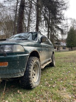 Mitsubishi Pajero Sport - 5