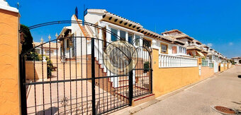 Dom 3+kk s bazénom Orihuela Costa-Los Dolses, Španielsko - 5