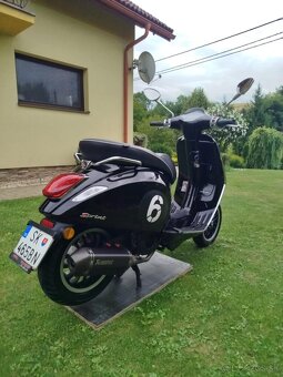 Vespa sprint  125 - 5
