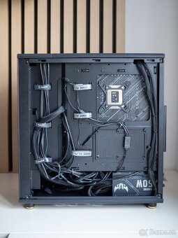 Elegantný herný PC pre fajnšmekerov - 5