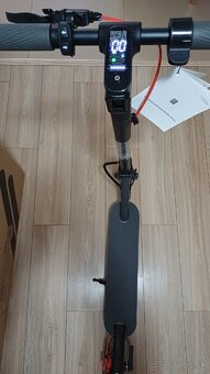 🛴 5TH Wheel – Nová elektrická kolobežka (nepoužitá) - 5
