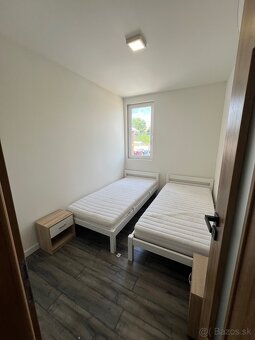 Prenajom 3izboveho bytu - 5