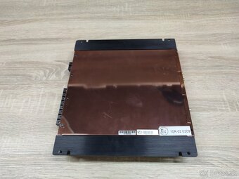 Autozosilňovač U Dimension - 5