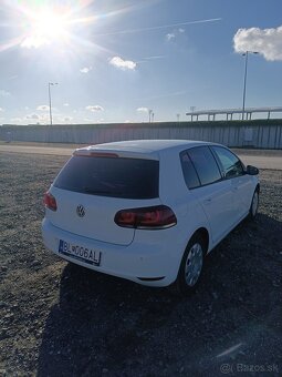 Predám VW Golf 1.2 TSI - 5