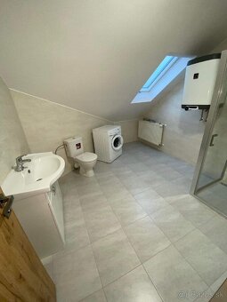 2 izbovy podkrovny byt, Sereď - 5