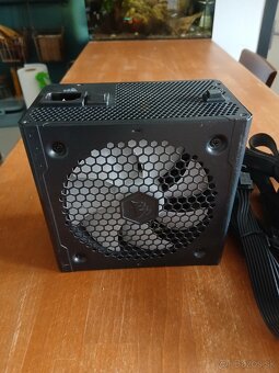 Predám Corsair CX750F RGB - 5