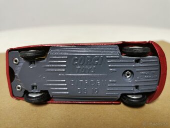 Corgi toys Citroen DS repas - 5