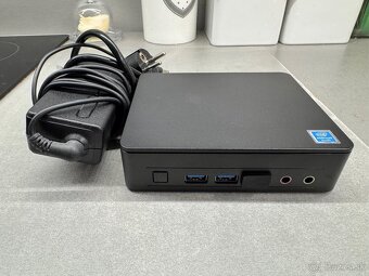 Intel NUC11 NUC11ATKPE, 32GB RAM, 1TB SSD, Windows 11 Pro - 5