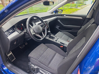 Volkswagen Passat Variant 2.0 TDI R-Line DSG - 5