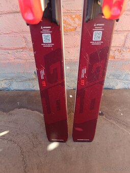 Používané lyže Atomic Redster G9 Revoshock S TOP STAV 177cm - 5