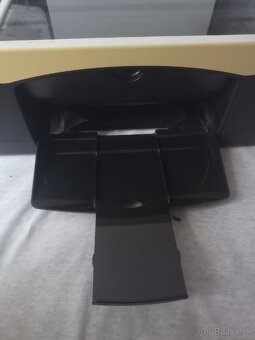 HP deskjet 2180 - 5