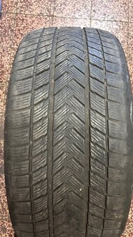 285/35 R22 - 5