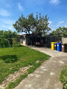 Ponúkam na predaj 5 izb, rodinný dom v obci Kocurice. - 5