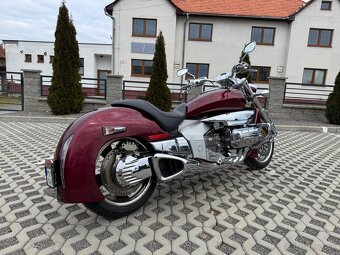 Honda Valkyrie Rune NRX 1800 - 5