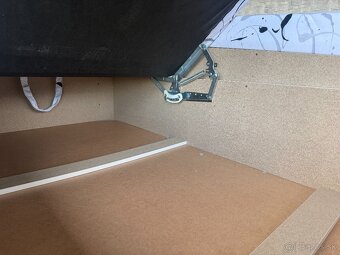 Darujem posteľ 180x200 - 5