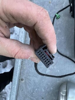 Predám spätné zrkadlá VW golf V - 5