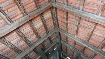 Predám za symbolickú sumu staršiu strešnú škridlu - 5