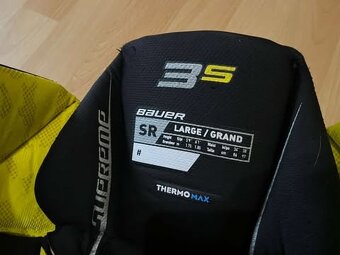 Hokejová výstroj (Nutný rýchly predaj) - 5