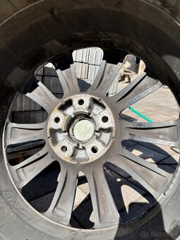 Disky Hyundai R18 - 5