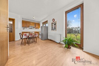 Rodinný dom vo Vajnoroch, na predaj - 5