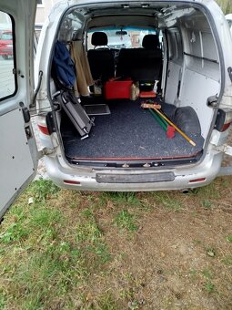 Hyundai H1 2.5 TD - 5