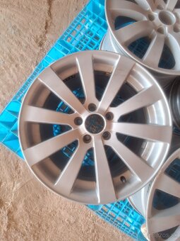 R17  5x112 - 5