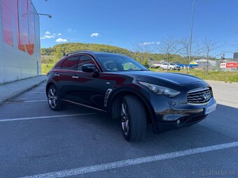 Infiniti FX30Ds - 5