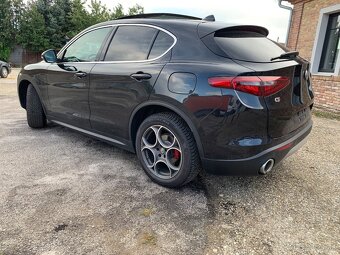 ALFA ROMEO STELVIO 2.2 JTD Q4 (4×4) - 5