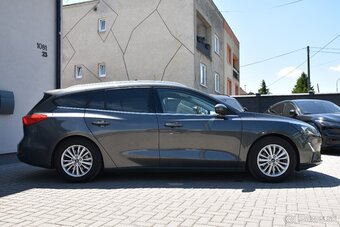 Ford Focus Kombi 1.0 EcoBoost 125k Titanium - 5