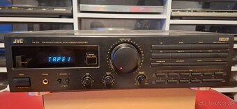 Predám receivery a zosilovač JVC - 5