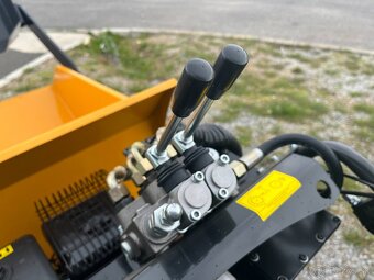 Pásový benzínový minidumper LUMAG MD-500H-PROS - 5