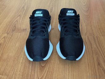 Tenisky Nike, veľkosť 42 - 5