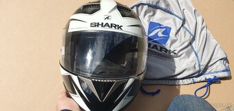 Predám prilbu shark - 5