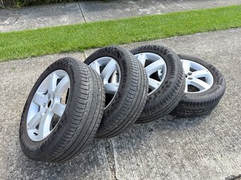 Continental 215/60 R17 (letné) + originál disky Nissan - 5