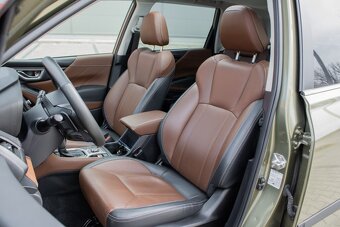 Subaru FORESTER 2.0 benzín,mhev lineartronic - 5