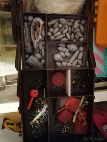 Rybárske potreby v kufríku a boxíkoch - 5
