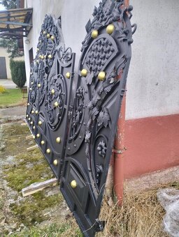 Predám kovanú bránu - 5