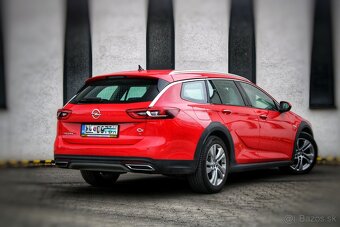 Opel Insignia country tourer - 5