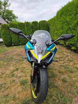 CF Moto 300-SR - 5