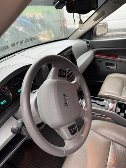 Jeep GrandCHerokee WK náhadné diely - 5