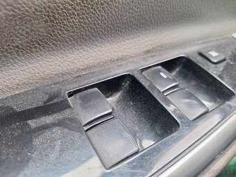 MITSUBISHI L200 4X4 AUTOMAT - 5