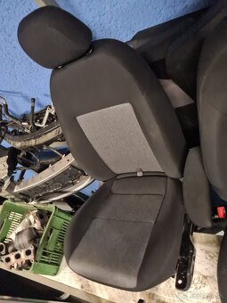 Predné sedadlá Fiat Doblo 2020 - 5