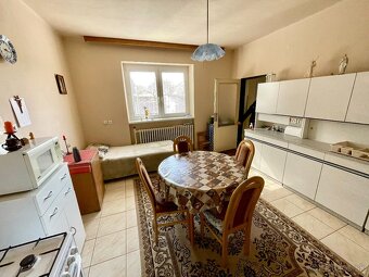 Predaj 3.izbový rodinný dom, garáž, 11,5a pozemok pri Nitre - 5
